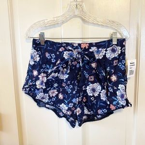 🌸 Derek heart floral loose fitting blue floral summer light weight shorts